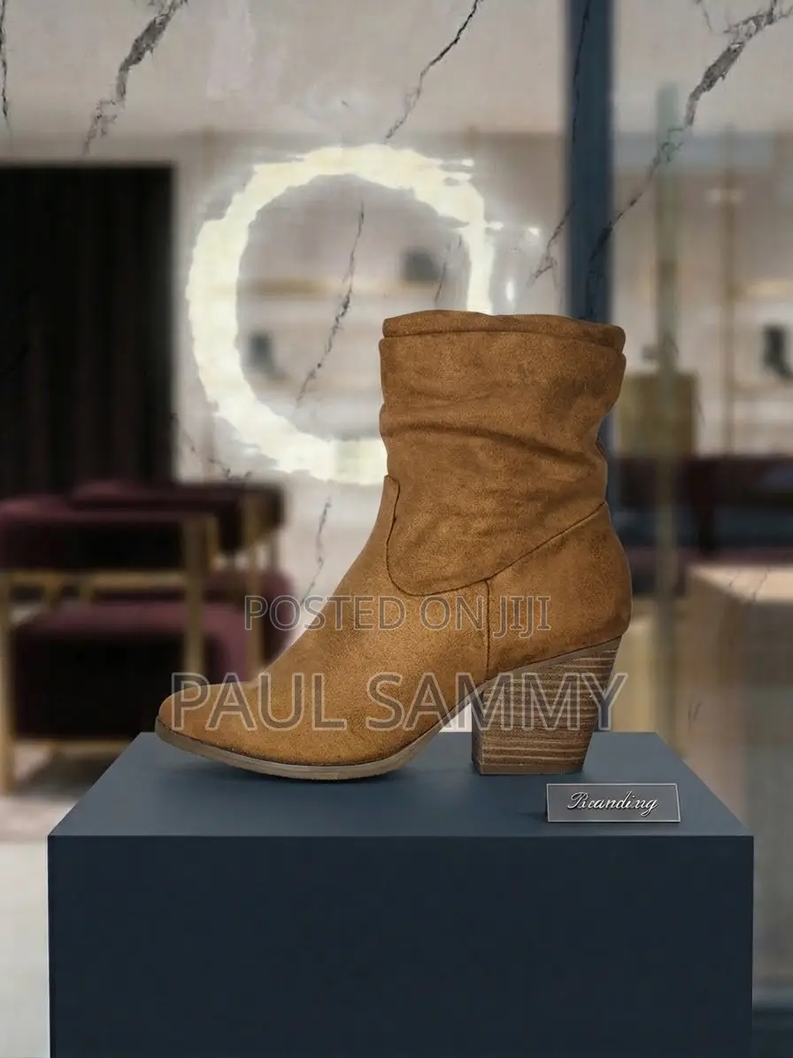 Boot Palace