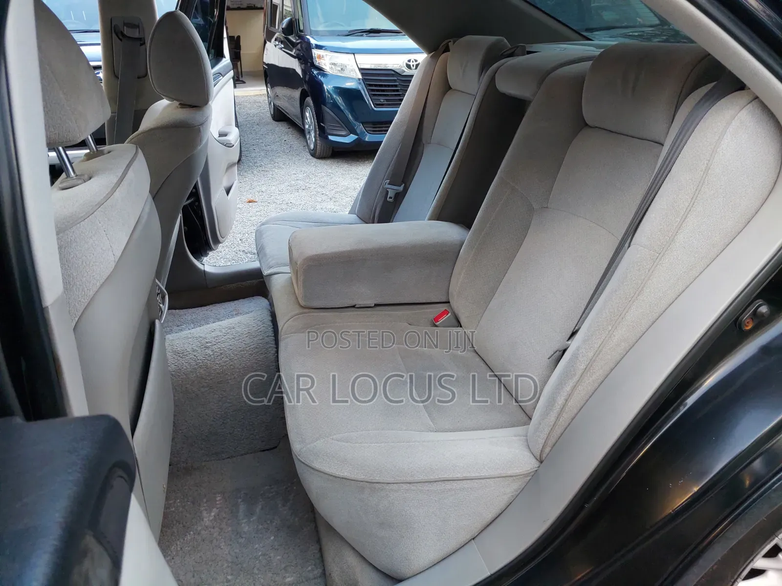 Toyota Crown 2006 Black