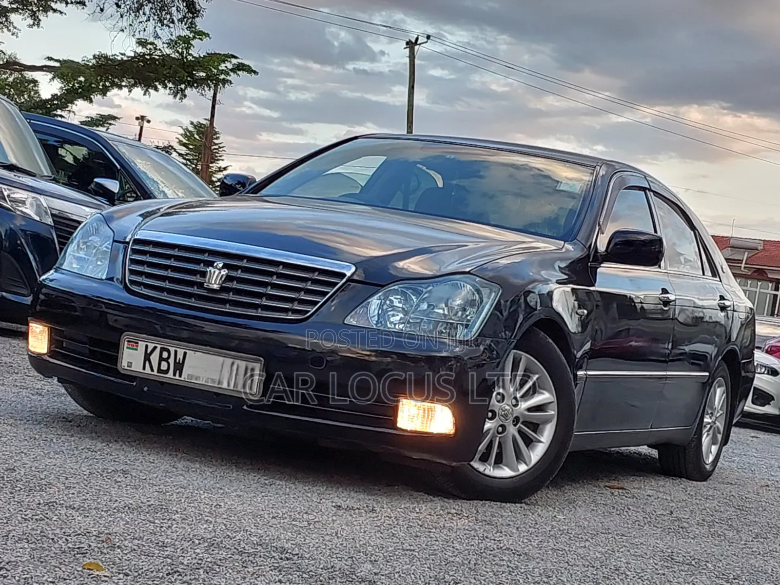 Toyota Crown 2006 Black