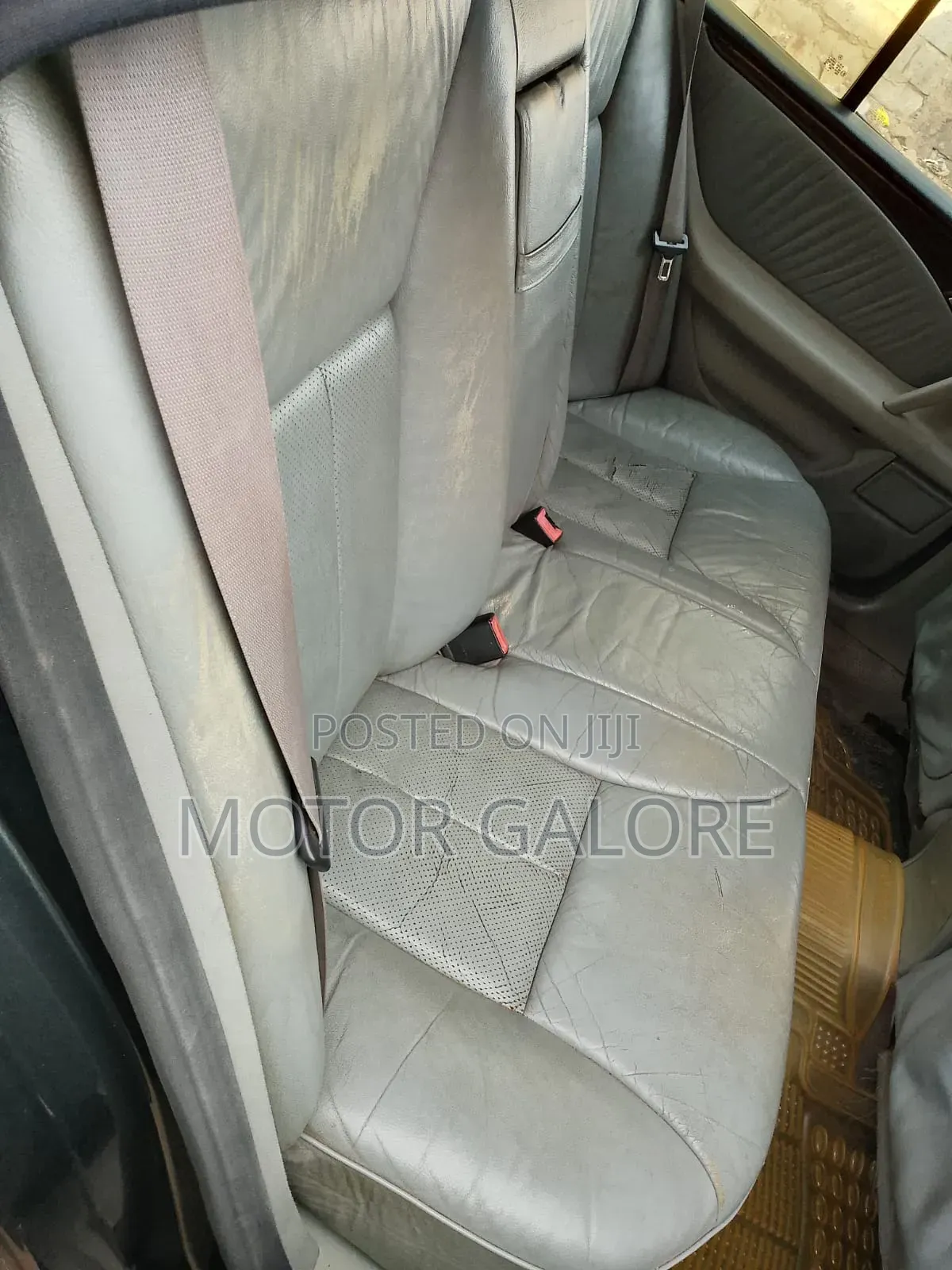 Mercedes-Benz E230 1995 Black