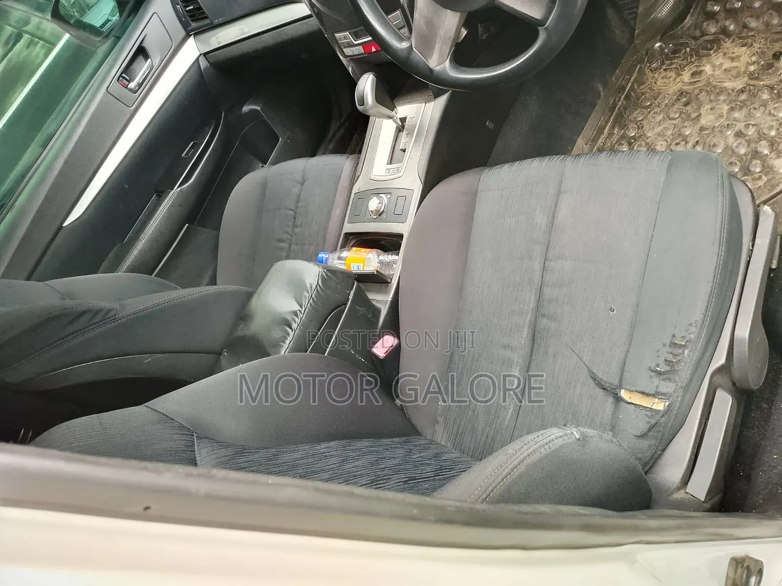 Subaru Legacy 2012 White