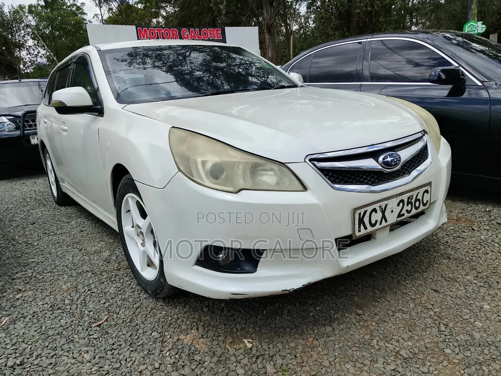 Subaru Legacy 2012 White