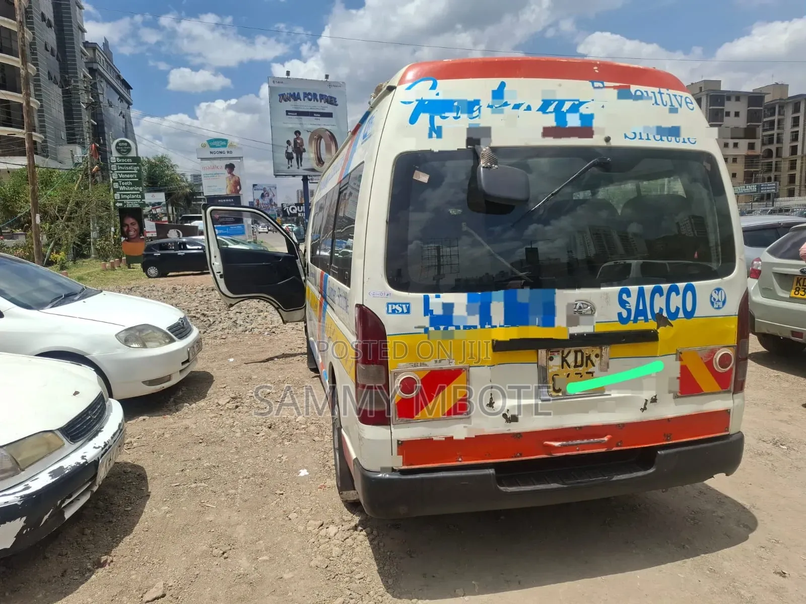 Toyota HiAce 2016 White