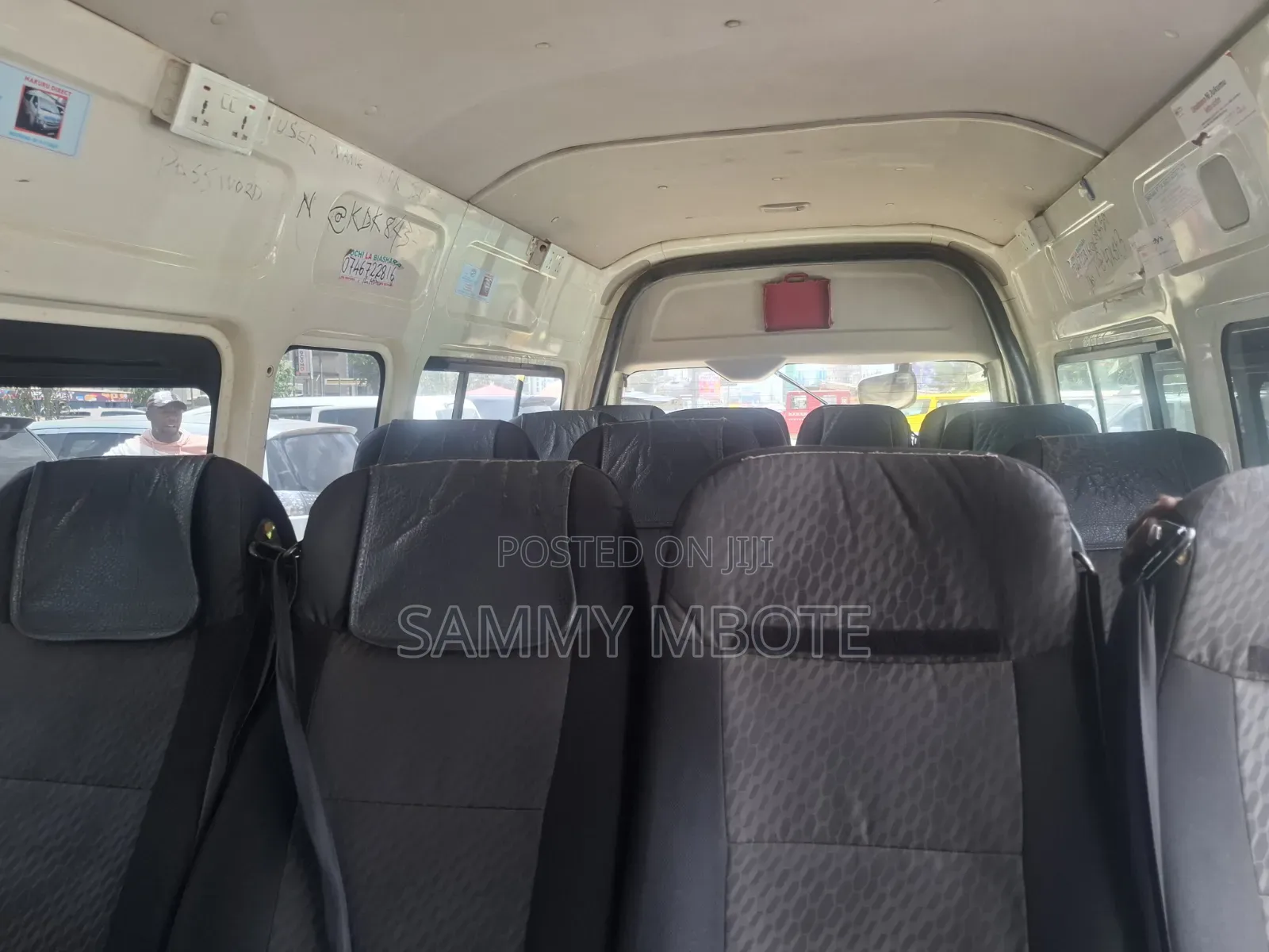 Toyota HiAce 2016 White