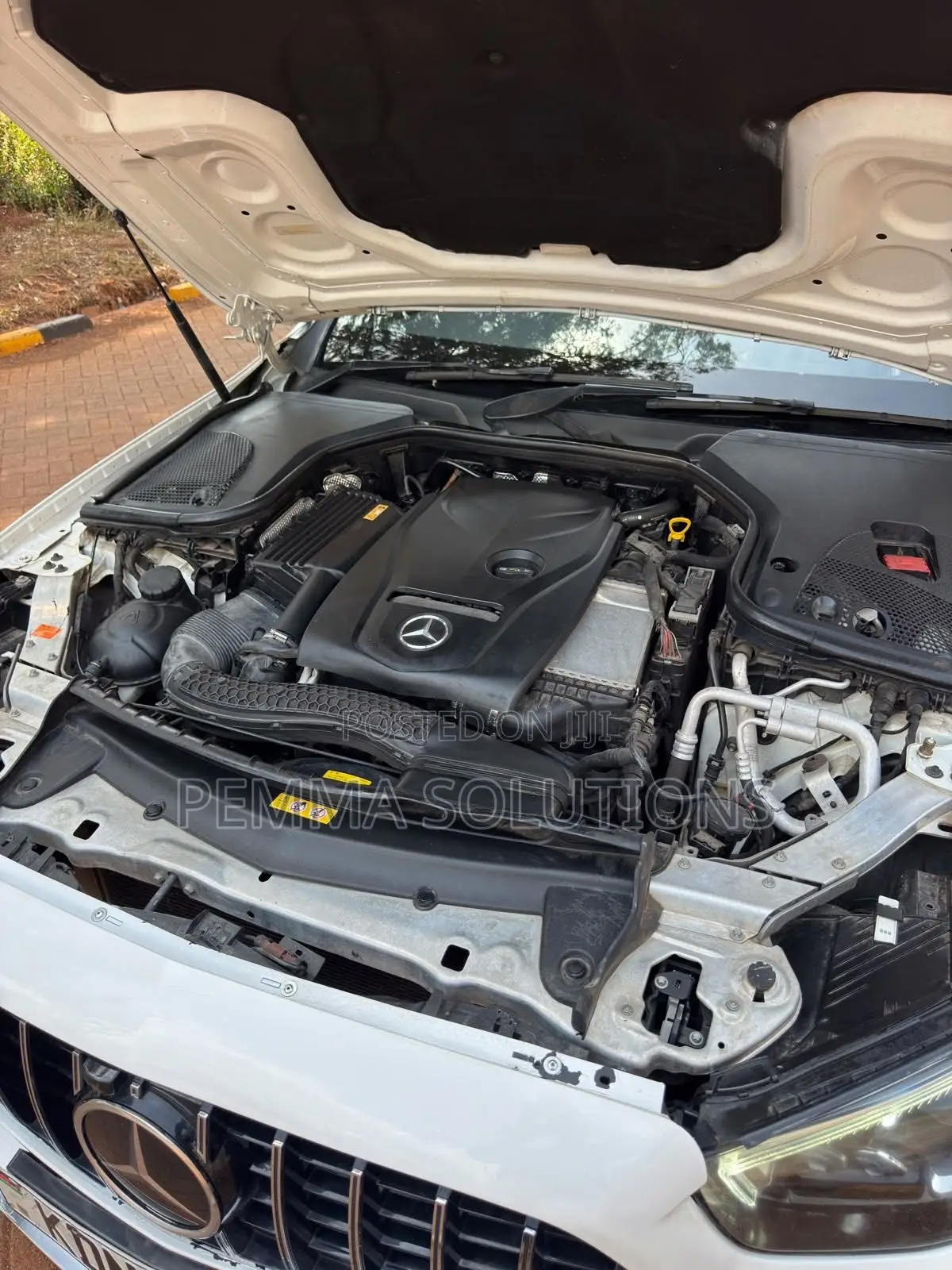 Mercedes-Benz E200 2016 White