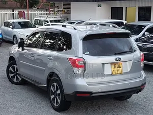 Subaru Forester 2016 Silver
