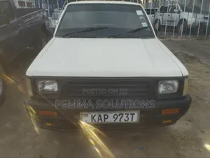 Mitsubishi L200 1999 White