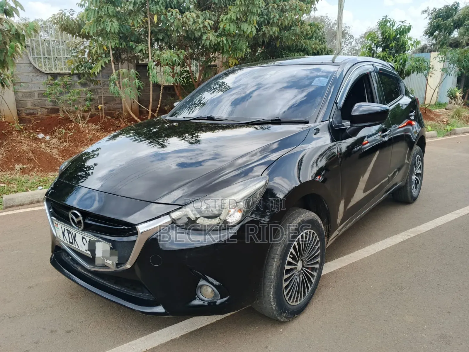 Mazda Demio 2016 Black
