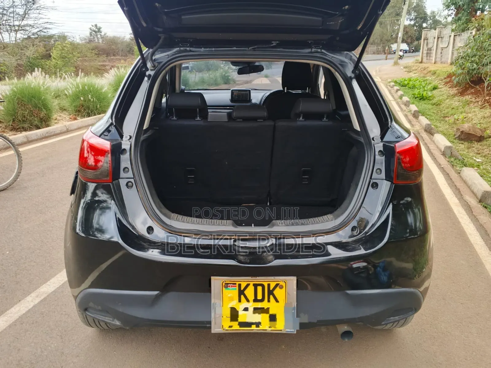 Mazda Demio 2016 Black