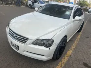 Toyota Mark X 2008 Off white