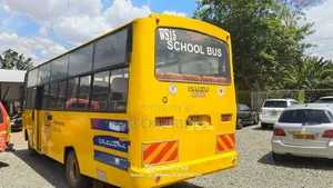 Isuzu NQR 2020 Yellow