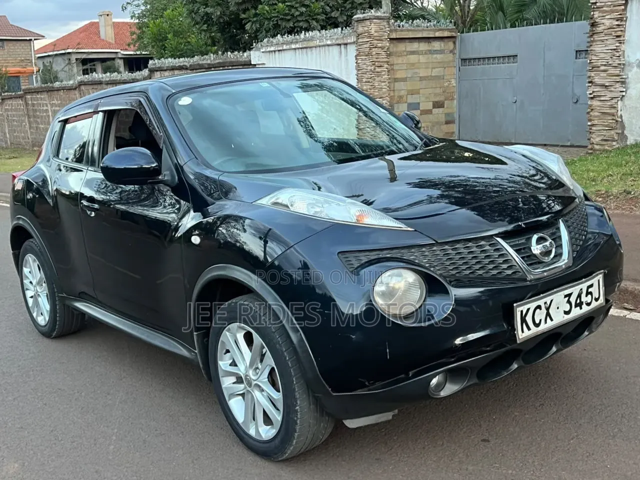 Nissan Juke 2012 Black