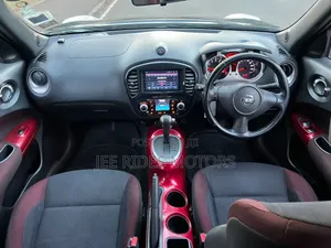 Nissan Juke 2012 Black