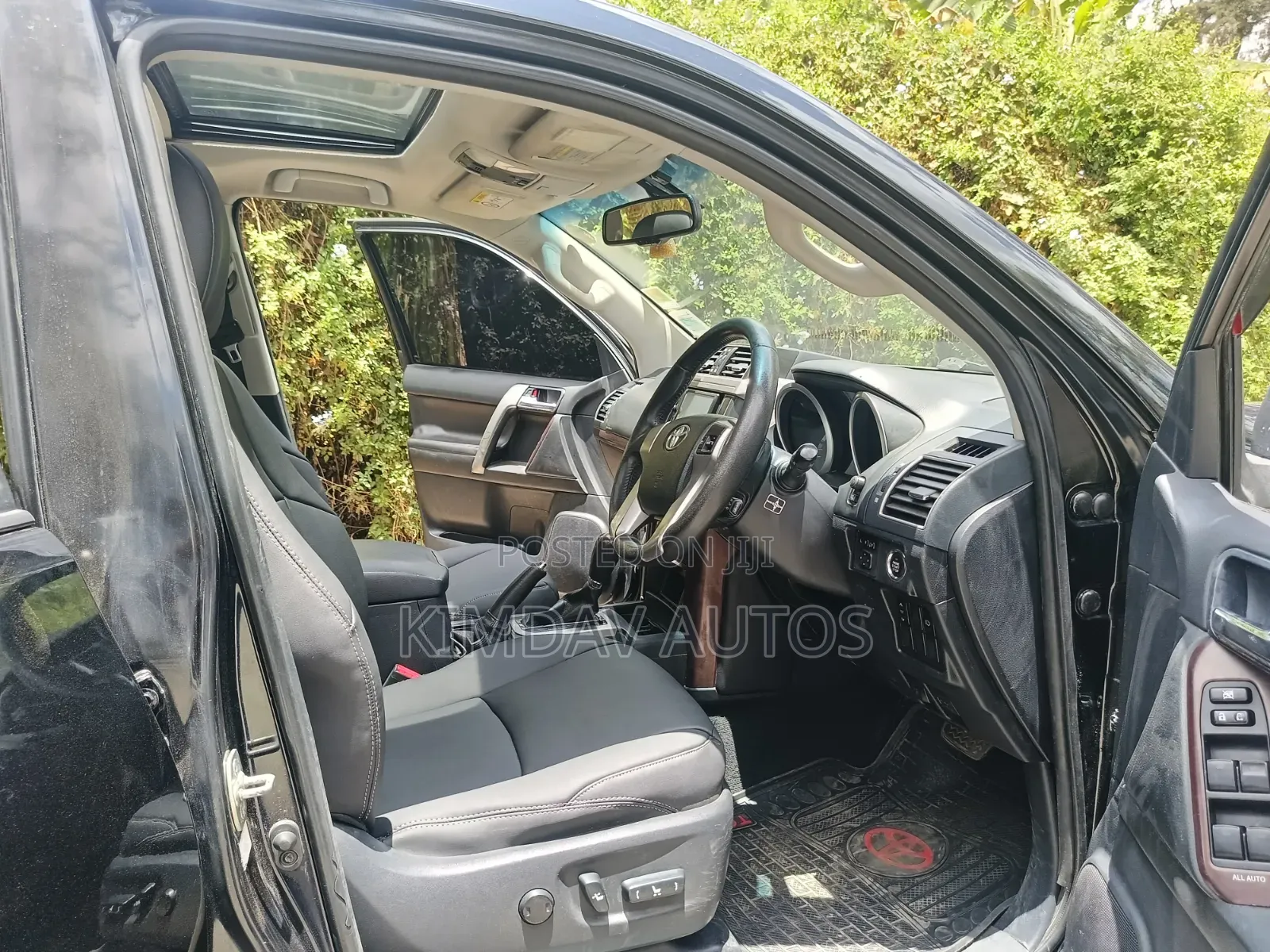 Toyota Land Cruiser Prado 2014 Black