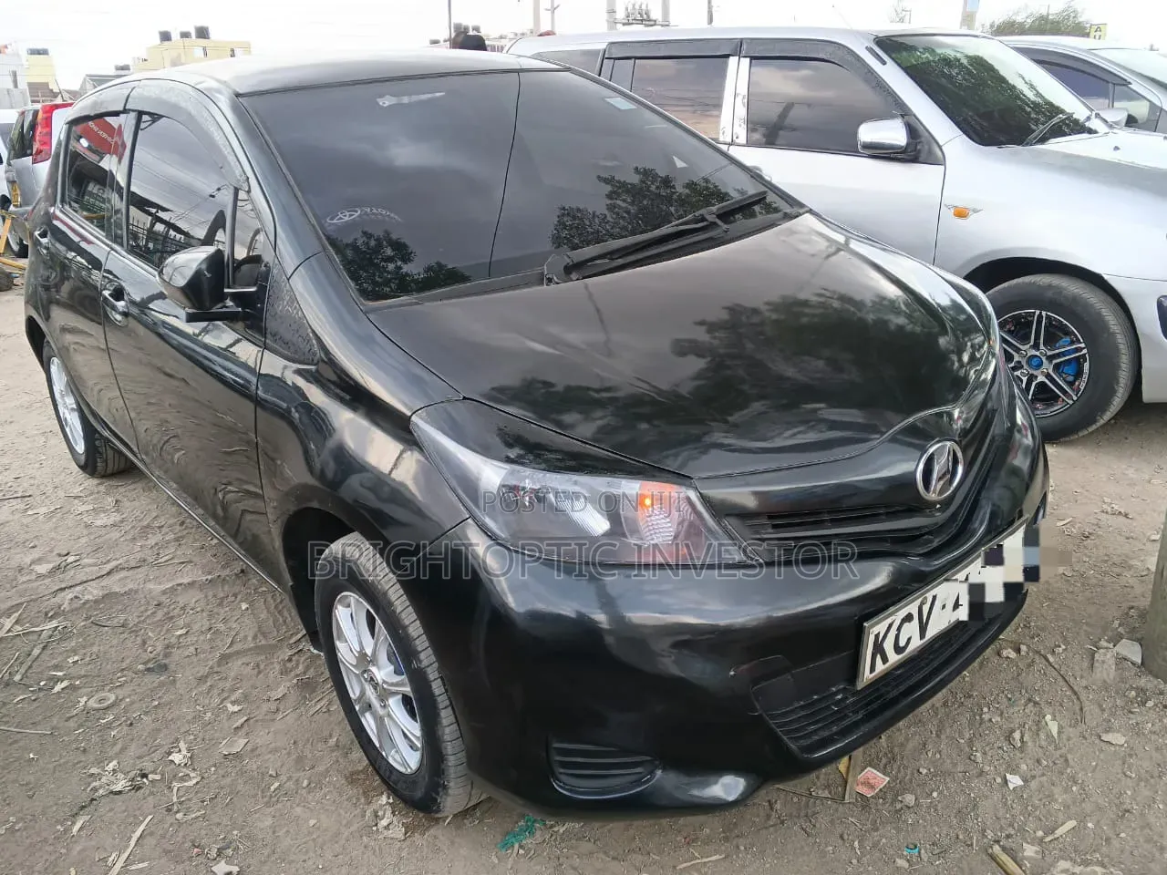 Toyota Vitz 2012 Black