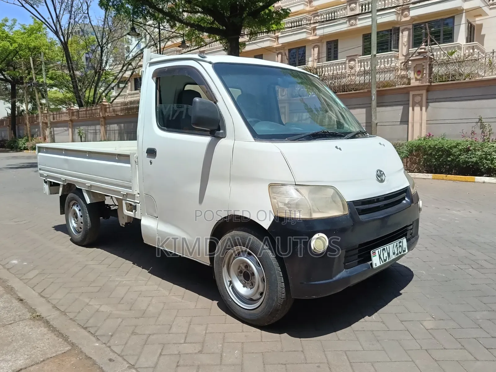 Toyota TownAce 2012 White