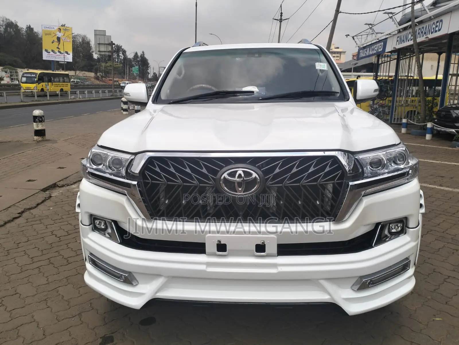 Toyota Land Cruiser 2008 White