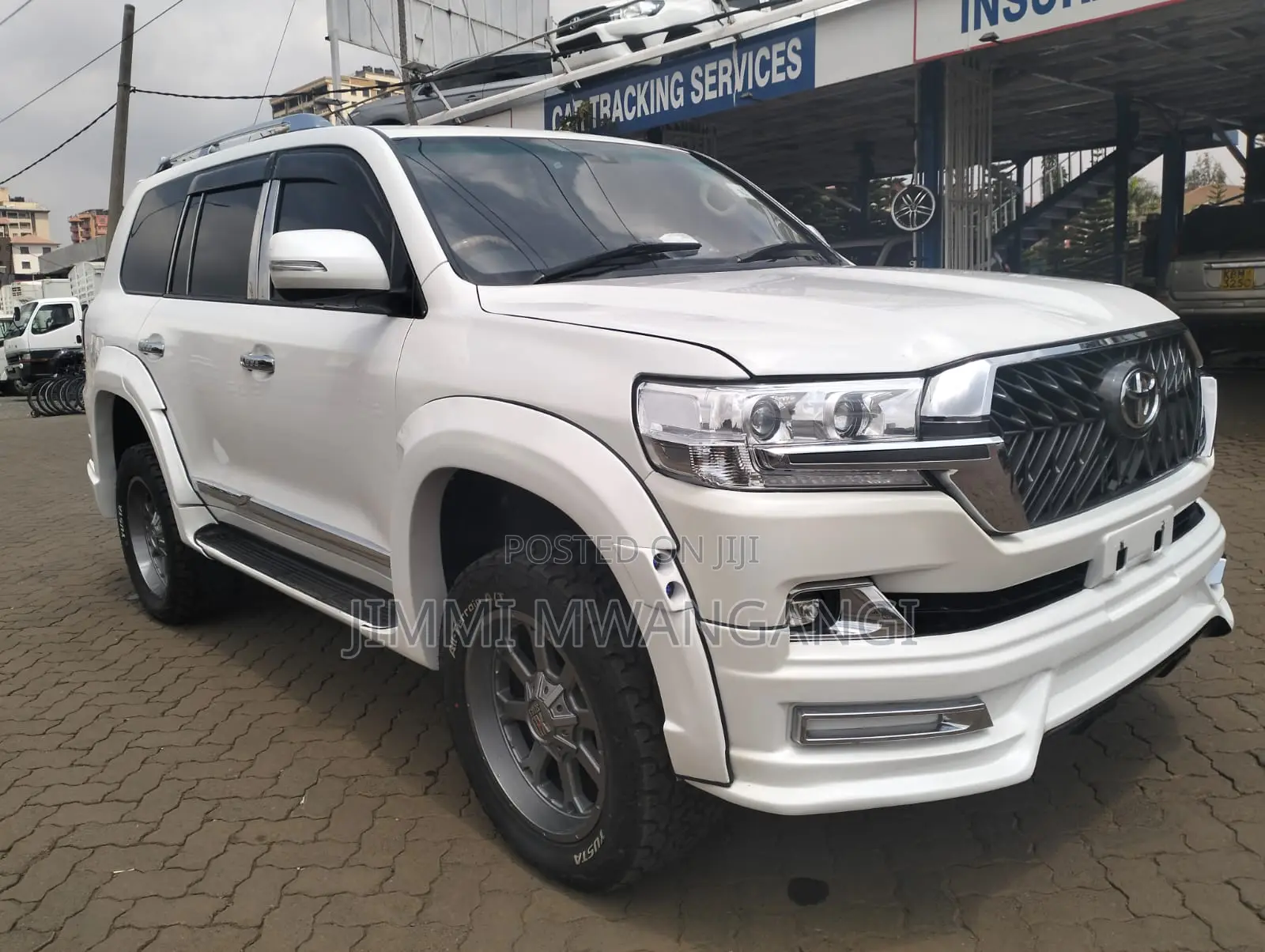 Toyota Land Cruiser 2008 White