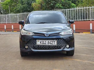 Toyota Corolla Fielder 1.5 Hybrid FWD 2016 Black