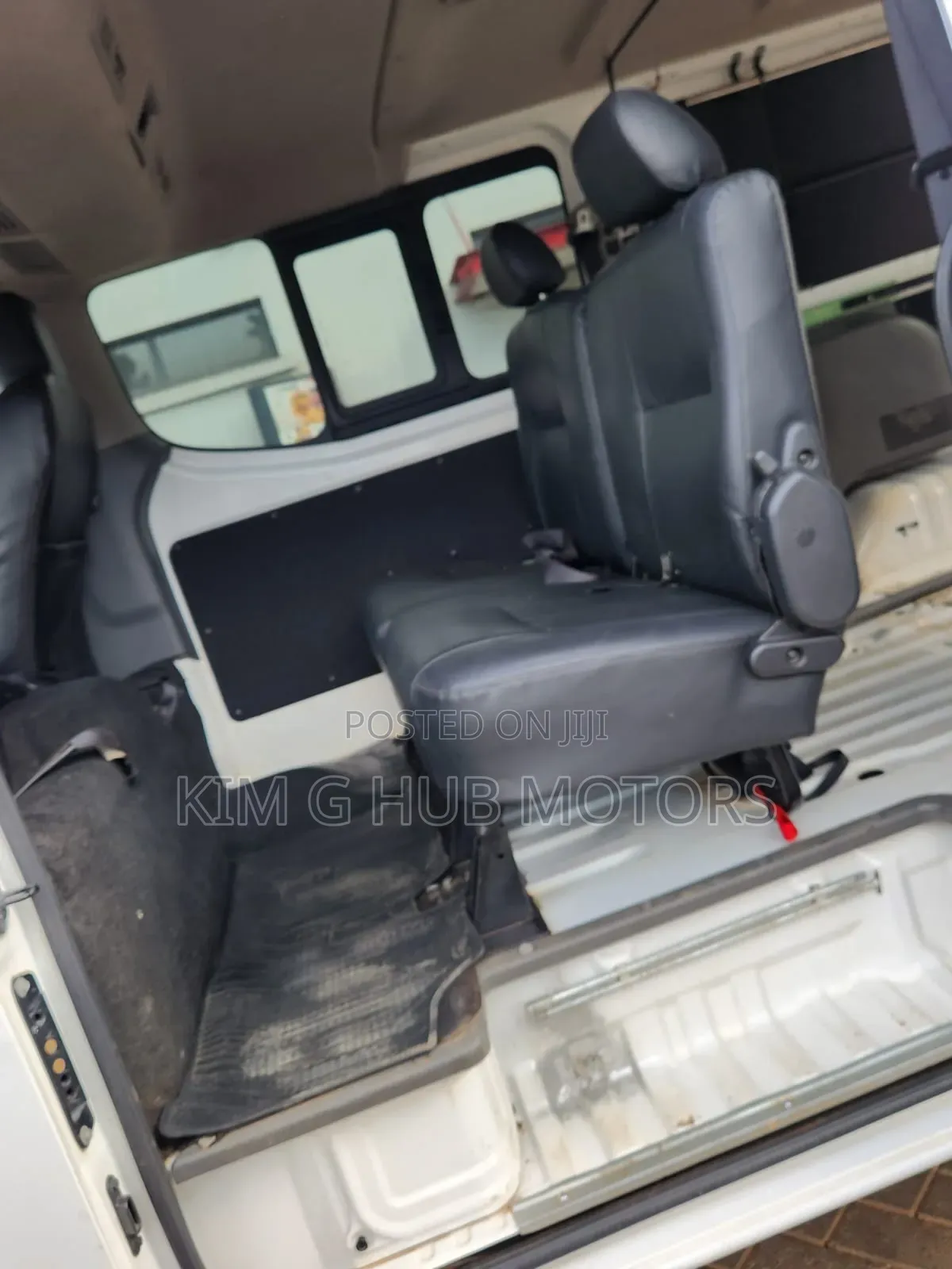 Nissan Caravan (Urvan) 2013 White