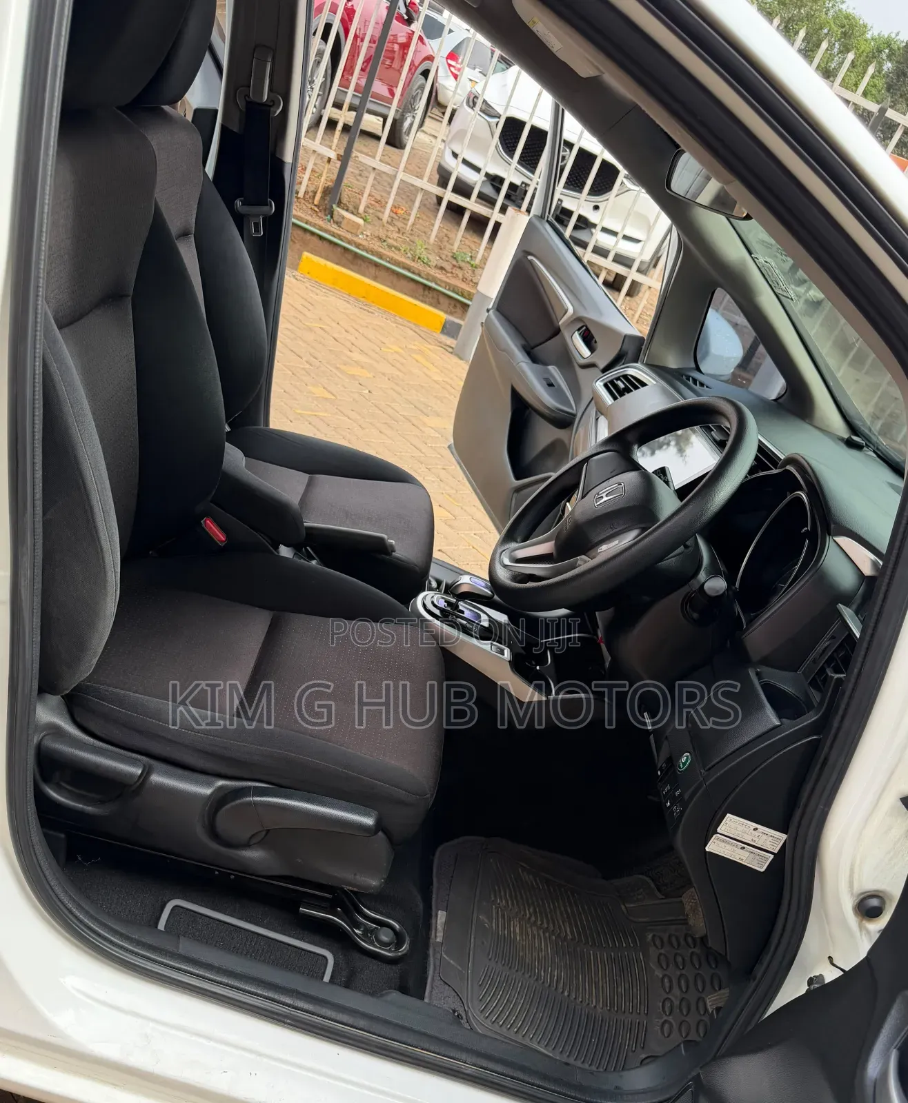 Honda Fit 2016 Pearl