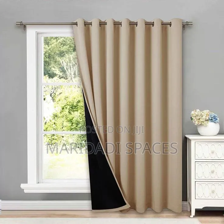 High Quality Eyelet Curtains at Affordable Price