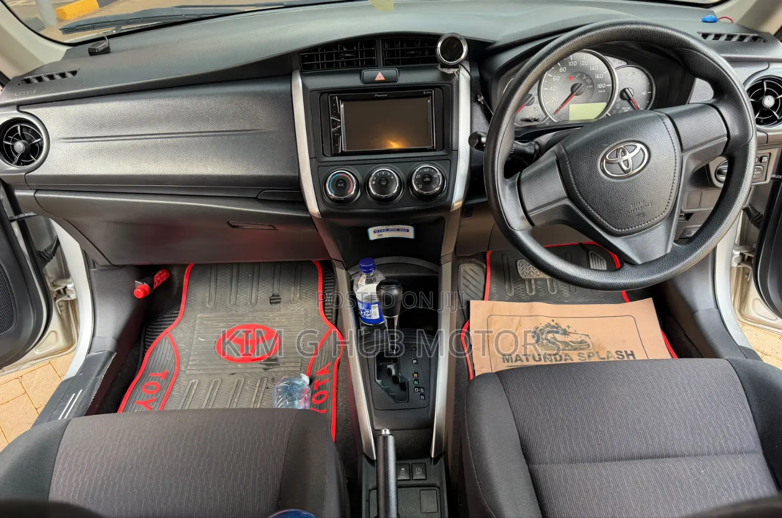 Toyota Corolla Fielder 2016 Silver