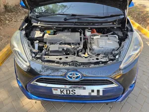 Toyota Sienta 2018 Black