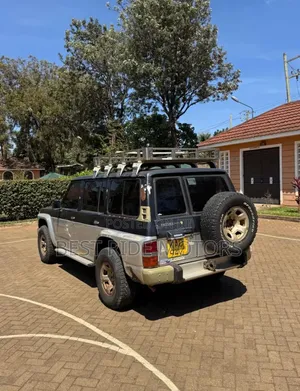 Nissan Patrol 1991 Black