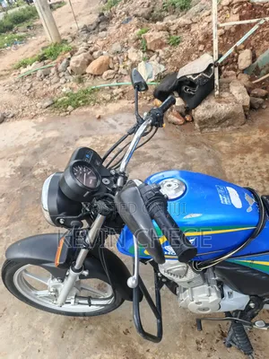 Honda CB 2022 Blue