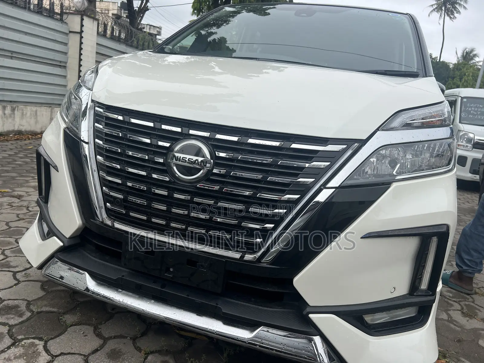 Nissan Serena 2019