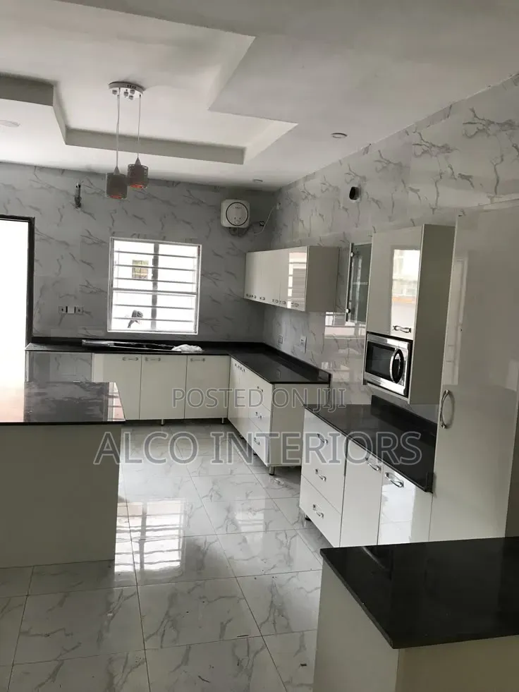 Kitchen Cabinets and Wardrobes Installation and Renovation