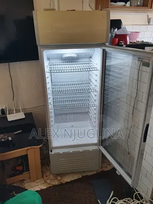 Ramtons 180l Display Fridge