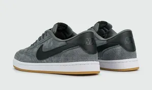 Nike SB Classic