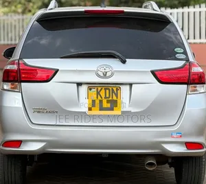 Toyota Corolla Fielder 2016 Beige
