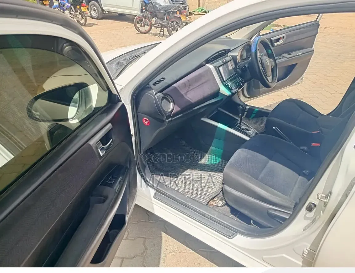 Toyota Corolla Fielder 2012 White