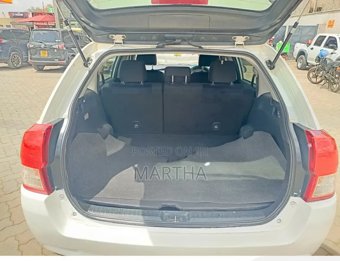 Toyota Corolla Fielder 2012 White
