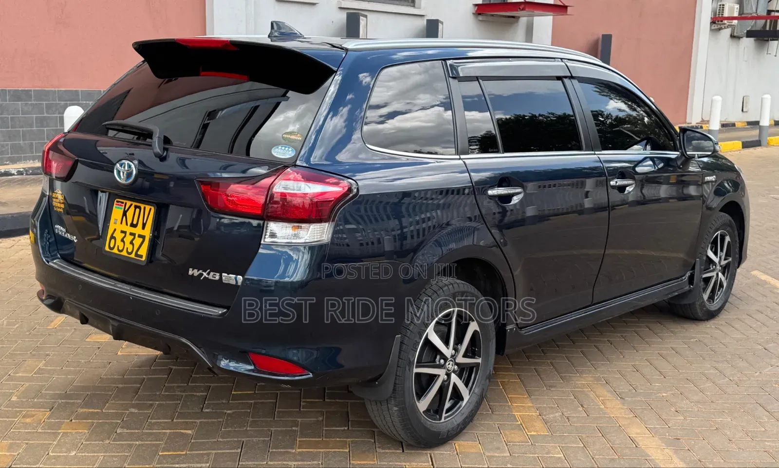 Toyota Corolla Fielder 2019 Black