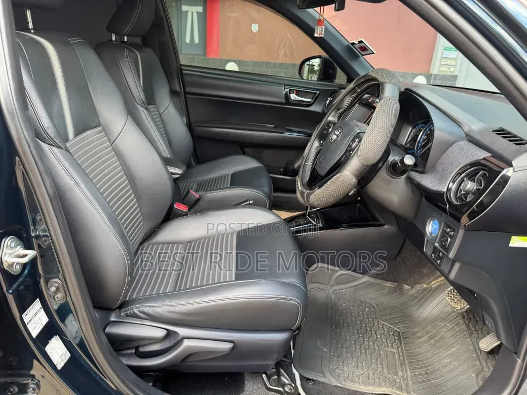 Toyota Corolla Fielder 2019 Black