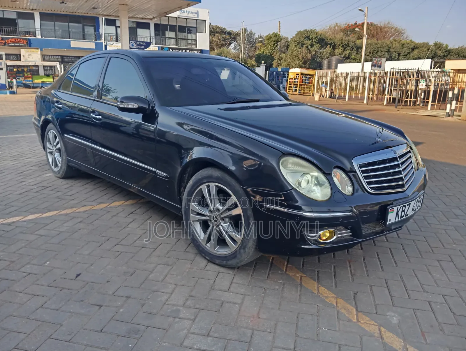Mercedes-Benz E350 2007 Black