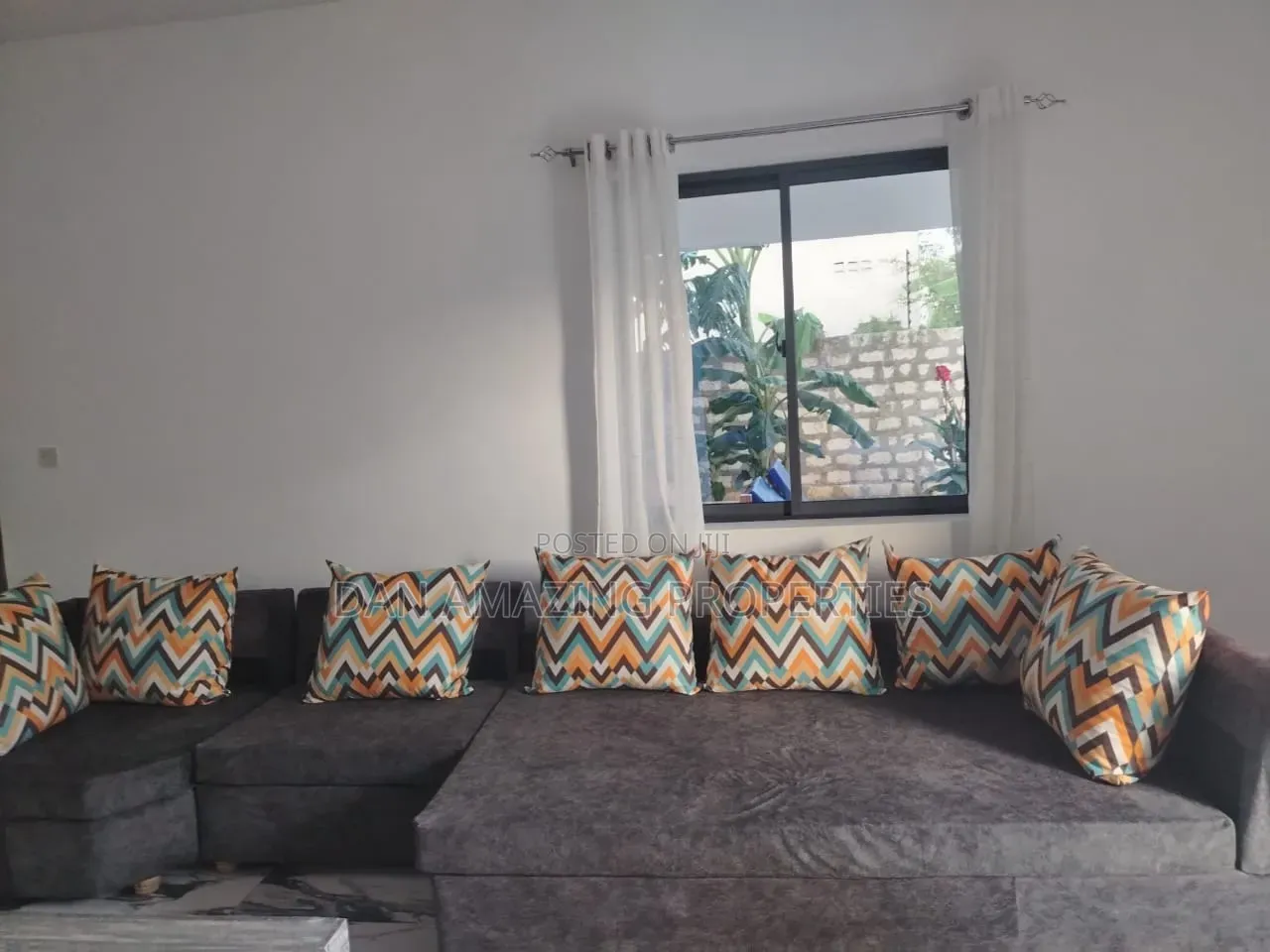 2 Bedrooms Villa Diani for Daily Rental