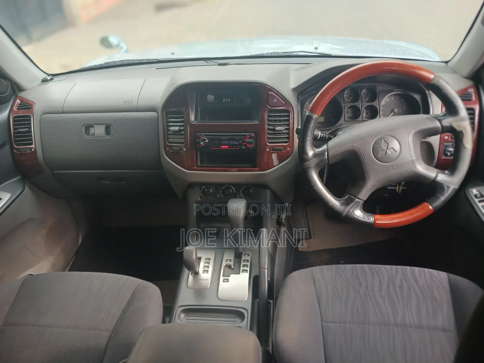 Mitsubishi Pajero 2005 Silver