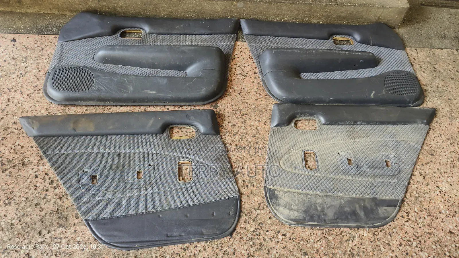 AE 100 Door Covers Automatic