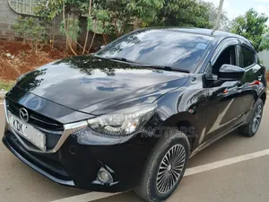 Mazda Demio 2016 Black