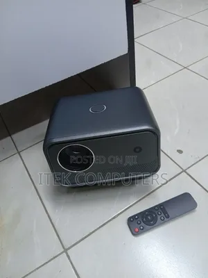 Transform Your Living Room With a CY900 Home Cinema Projector