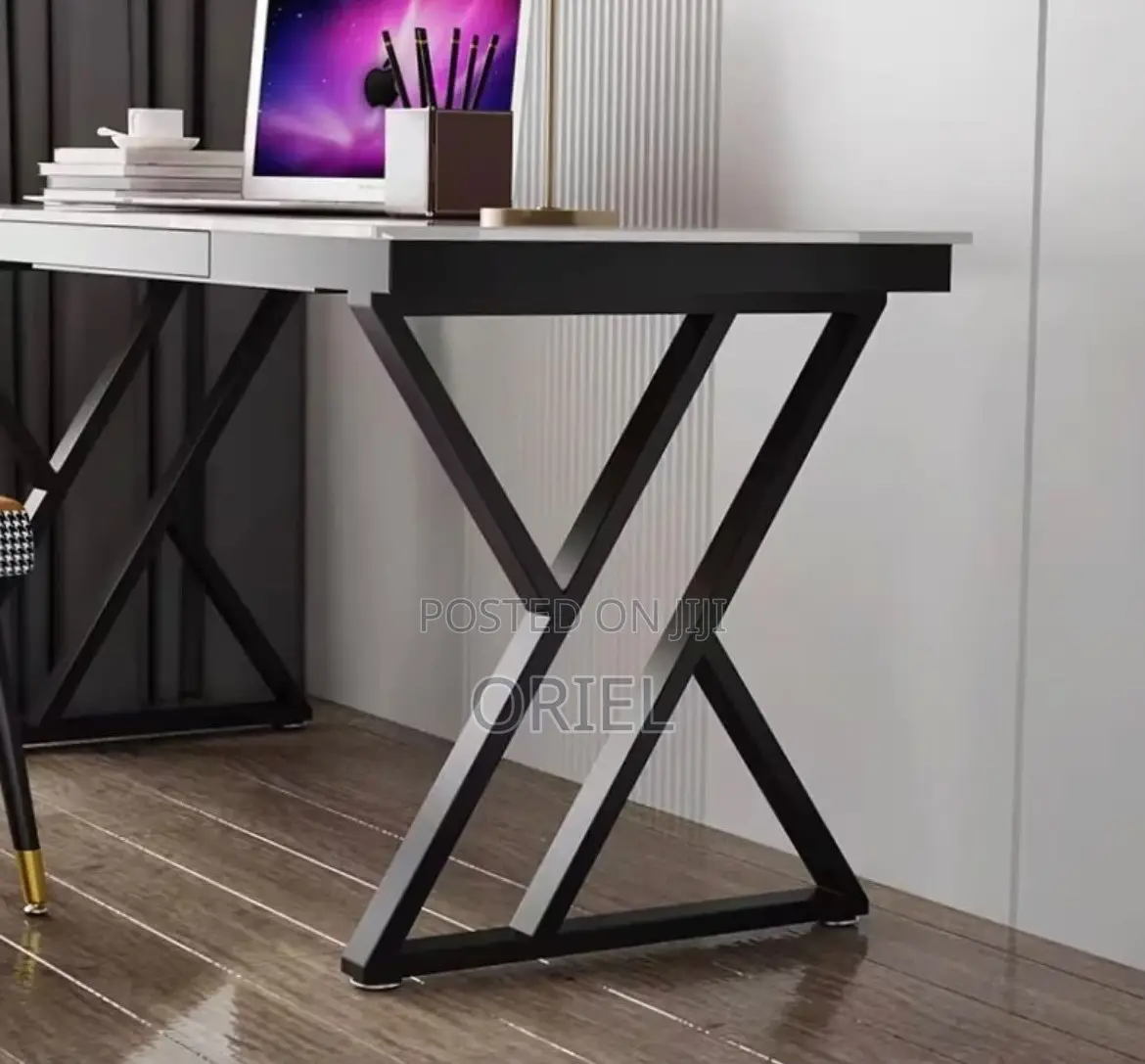 Office Desk : Generic Custom Computer Desk