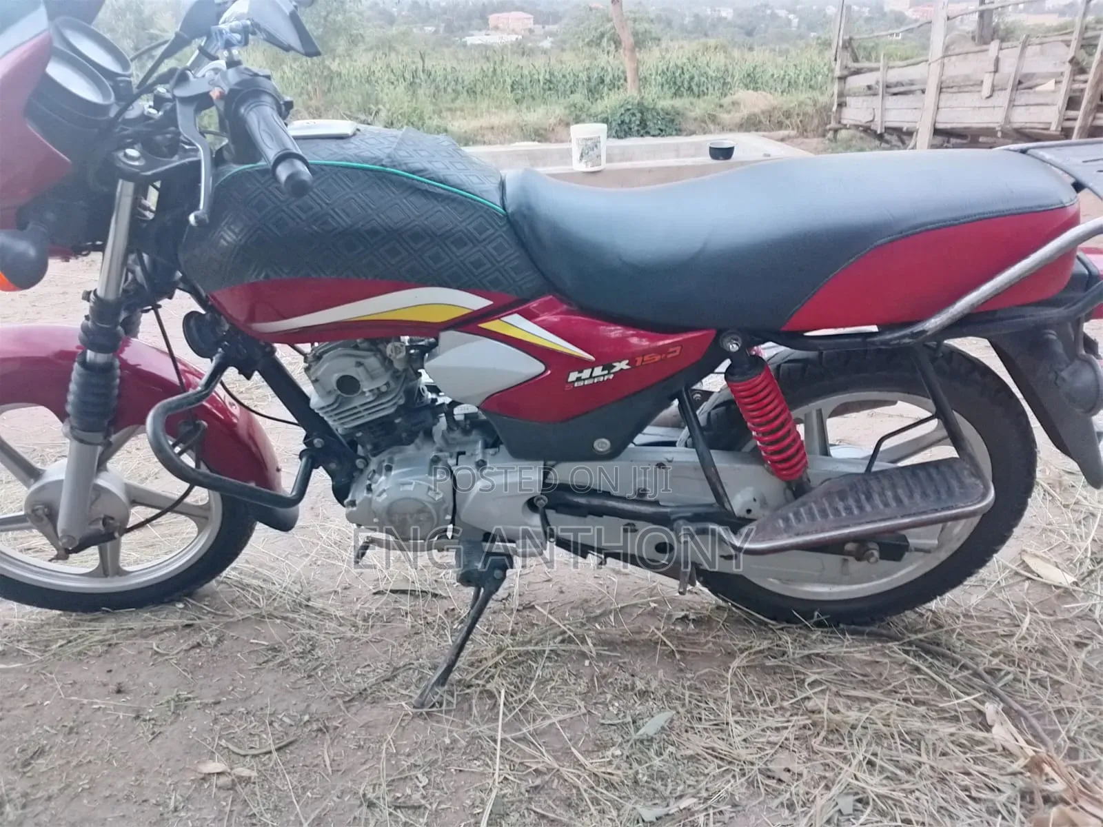 TVS HLX Plus ES 2024 Red