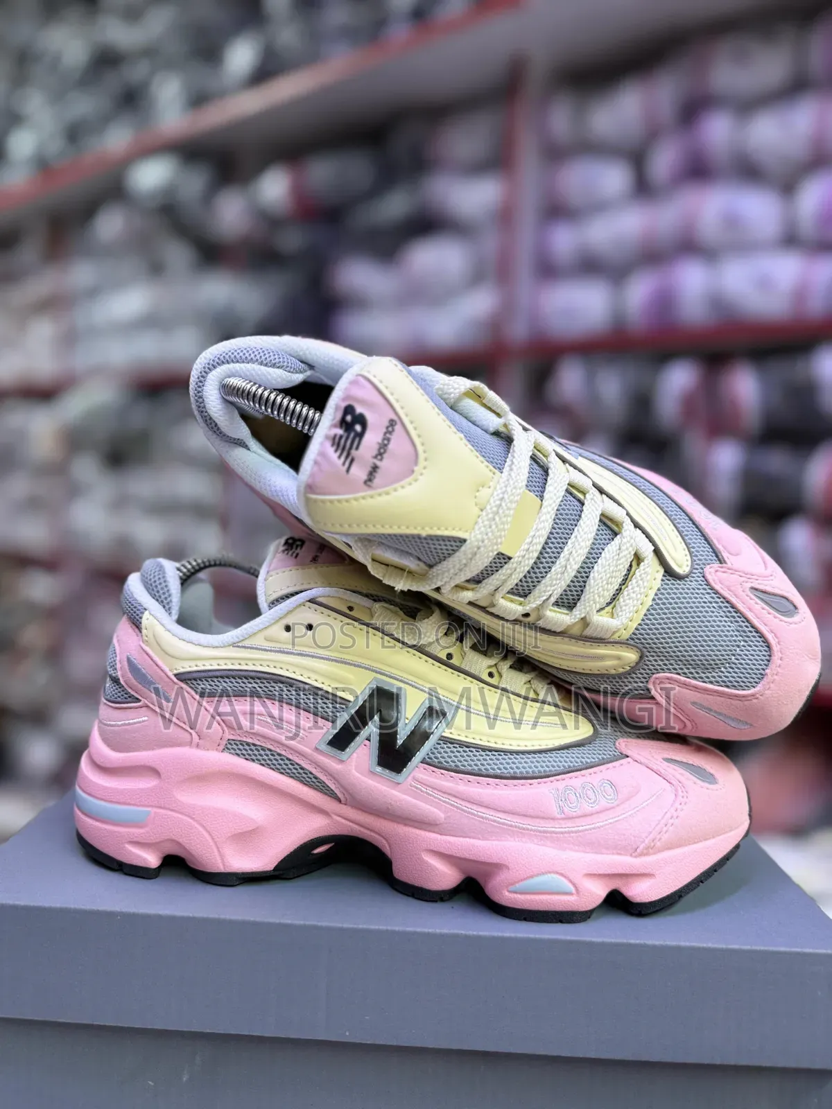 NewBalance 1000