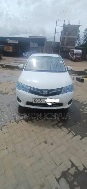 Toyota Corolla Fielder 1.5 Petrol FWD 2012 White