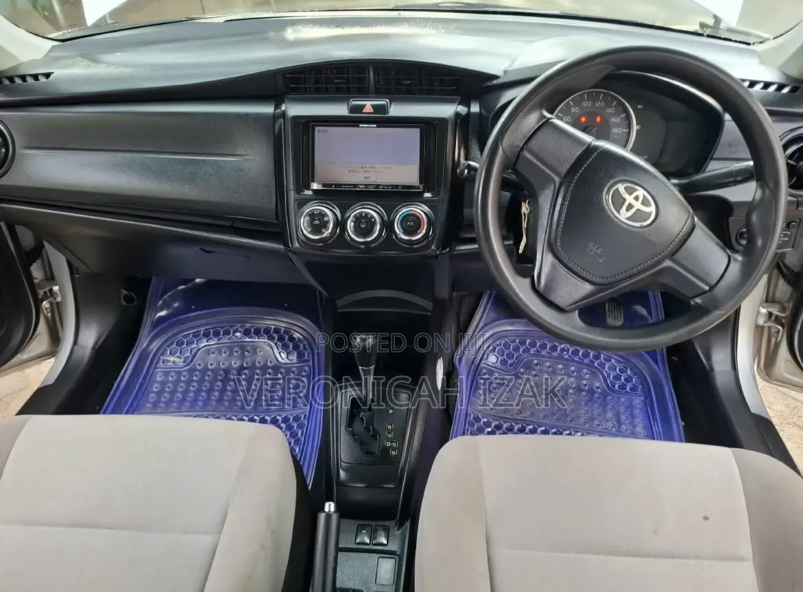 Toyota Axio 2015 Silver